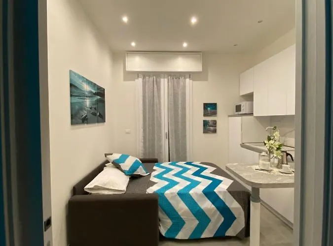 Albachiara Vistamare 公寓