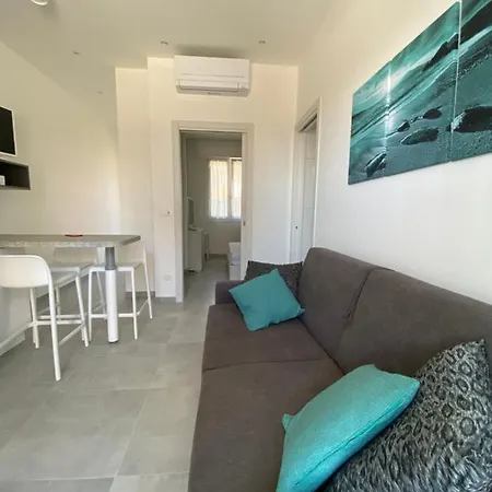 Albachiara Vistamare * 切塞纳蒂科